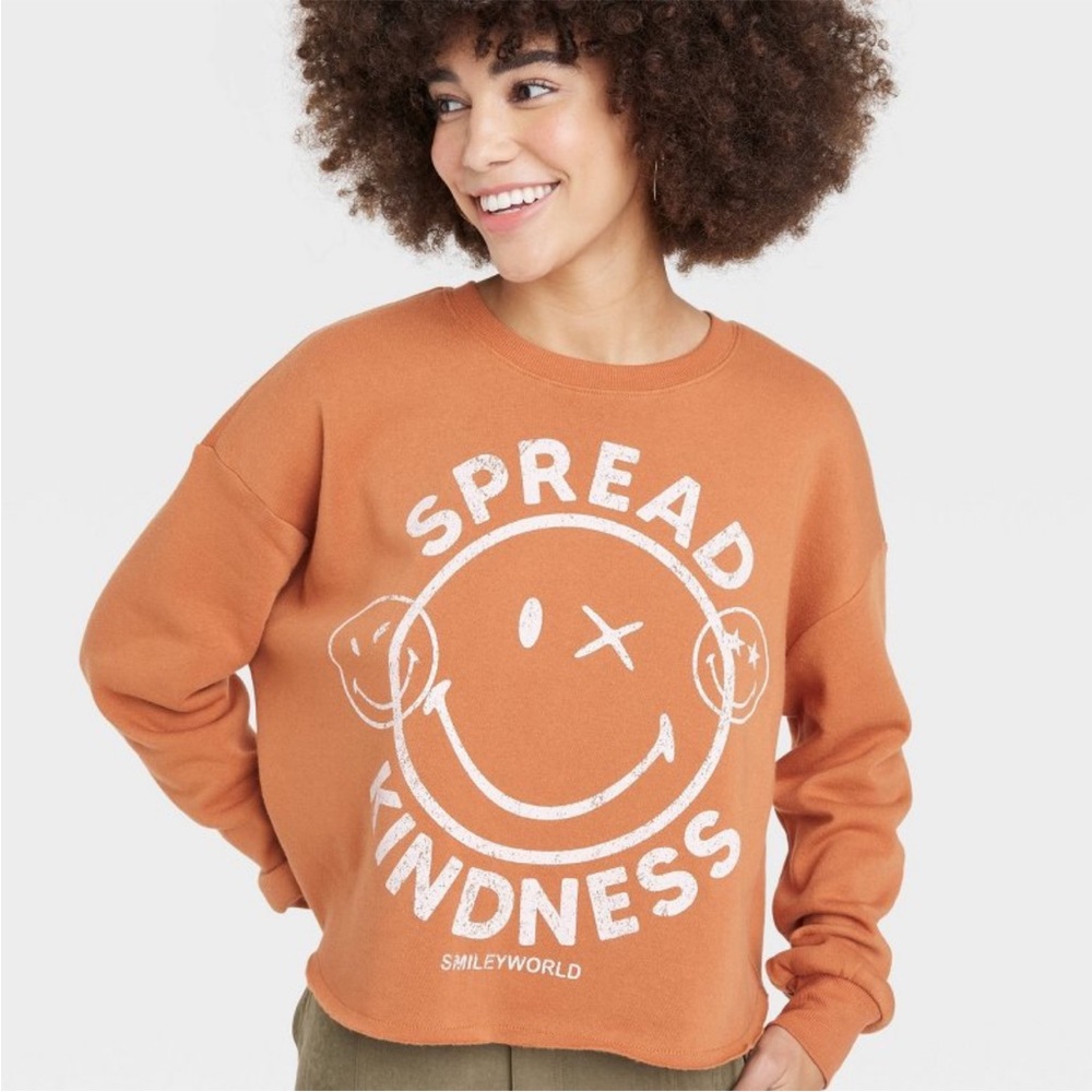 Spread Kindness Graphic Smiley Face Cropped Sweatshirt